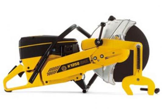 點擊查看詳細信息<br>標題：K1250內燃鋼軌鋸軌機 閱讀次數：2595