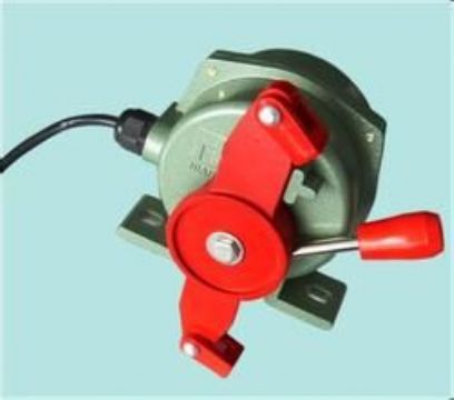 點擊查看詳細信息<br>標題：雙向拉繩開關XLLS-II 閱讀次數：2093