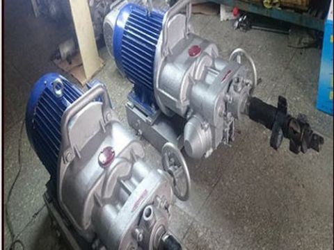 點擊查看詳細信息<br>標題：巖石電鉆 閱讀次數：2141